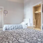 Πανσιόν In