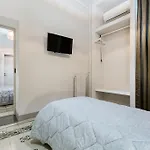 Πανσιόν In Ματέρα